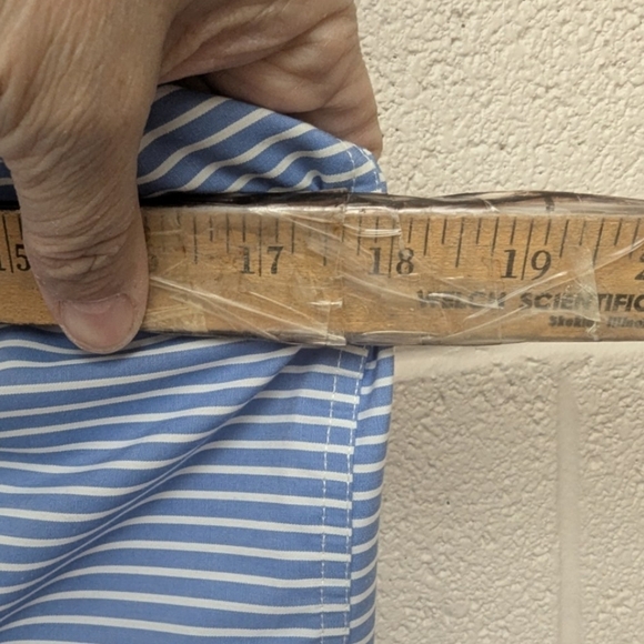 Chaps no iron size small button down shirt womens in periwinkle blue/white - Picture 11 of 11